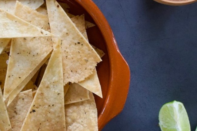 Chipsuri de tortilla prăjite la cuptor